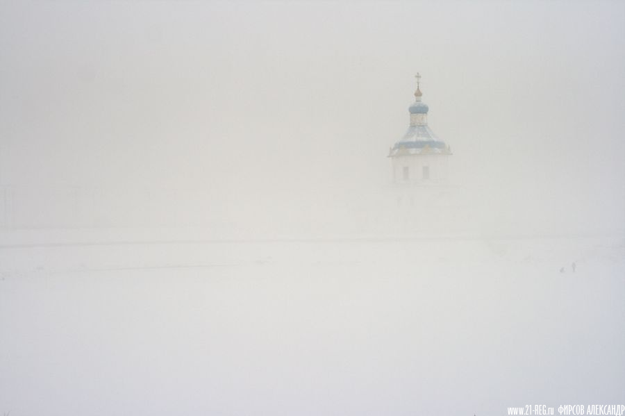 Церковь Успения в тумане